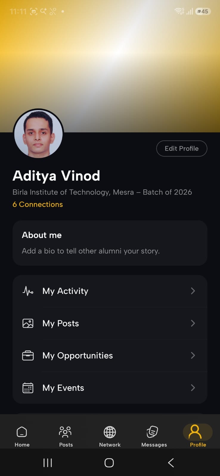Alumnest verified alumni profile screen